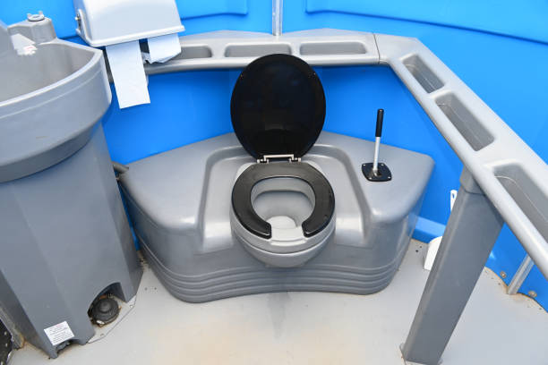 Best Portable restroom trailer rental  in Mount Sterling, KY